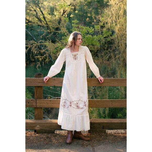 sachin and babi light blue dress Buy SCAKHI Off-White Cotton Embroidered Maxi Dress for Women Online @ Tata  CLiQ